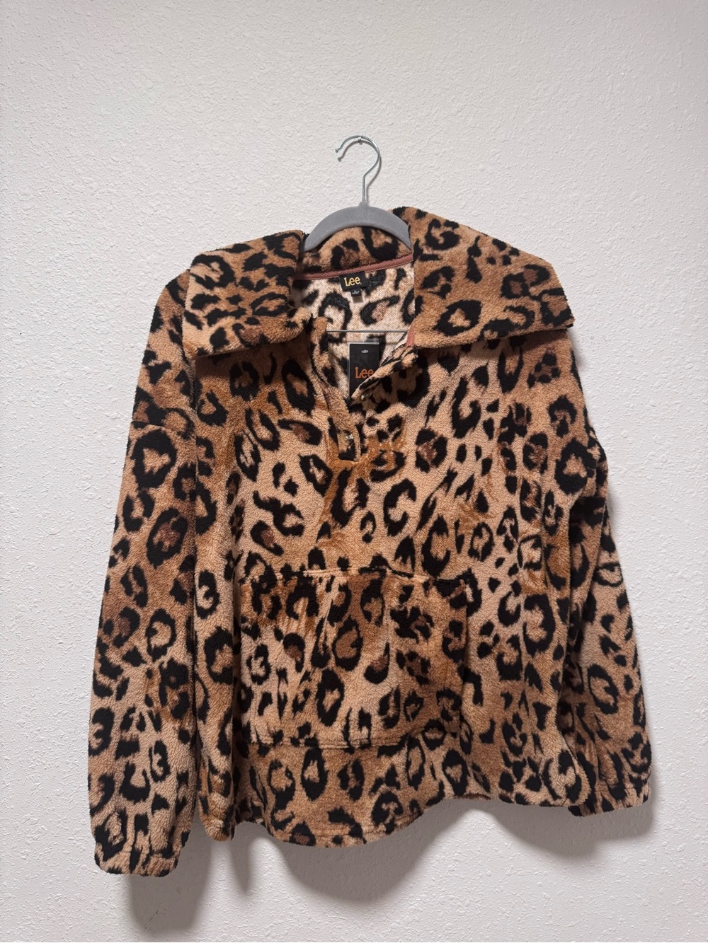 Lee Leopard Print Fleece Pullover - Brown & Black